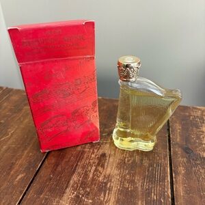 💚Avon Vintage Heavenly Music Fragrance with Red Box
